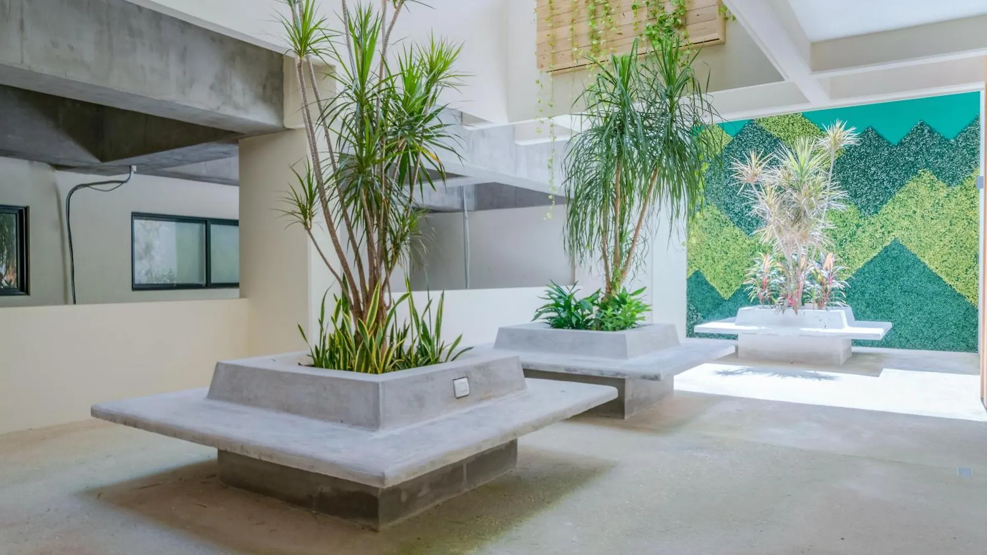 Veranda 210 Condo - Downtown, - At Veranto Condos With Rooftop Pool Playa del Carmen Apartment