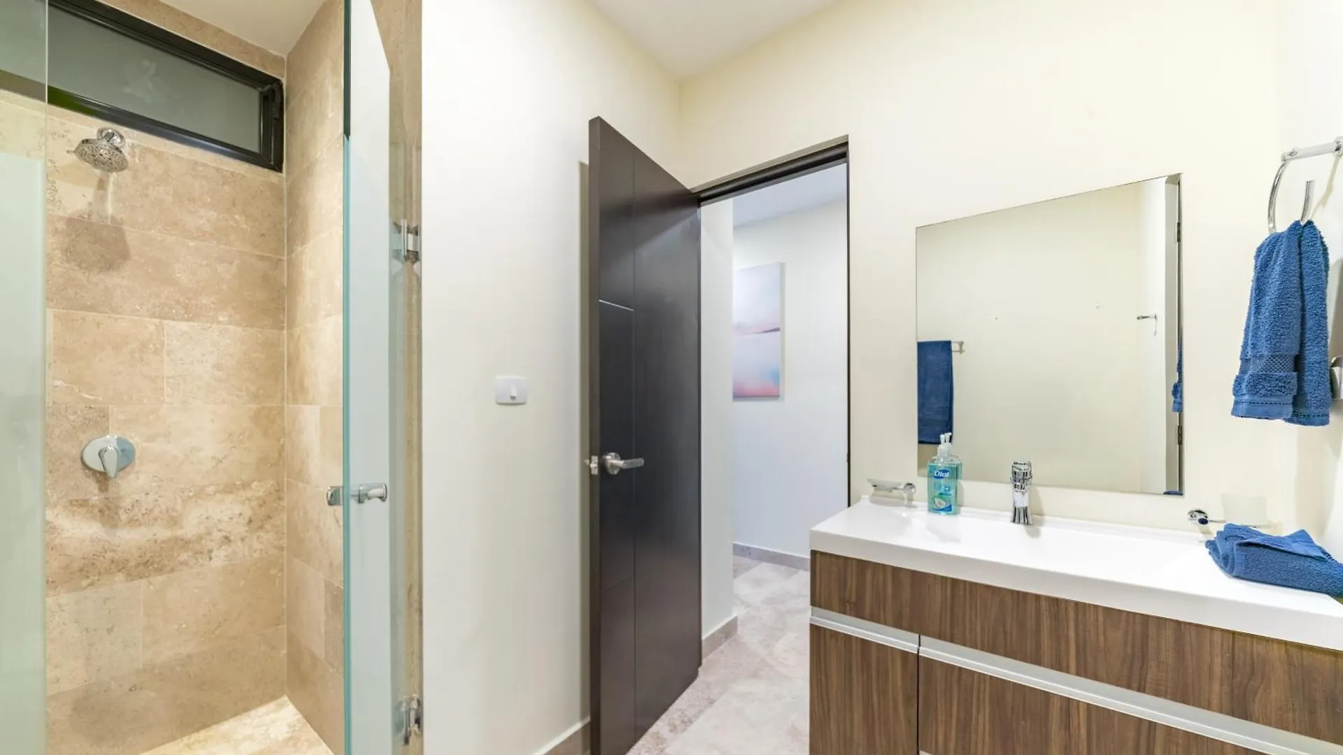 Veranda 210 Condo - Downtown, - At Veranto Condos With Rooftop Pool Playa del Carmen Apartment